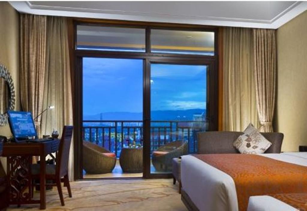 Отель Ramada Plaza Xishuangbanna Экстерьер фото